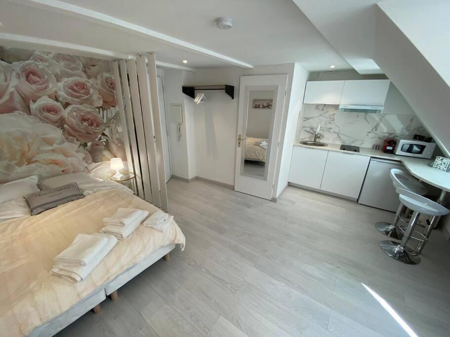 Esprit Romantique Mulhouse Exterior photo